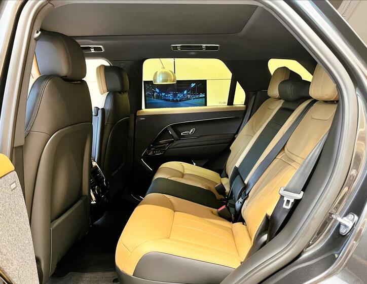 Land Rover Range Rover Sport 31