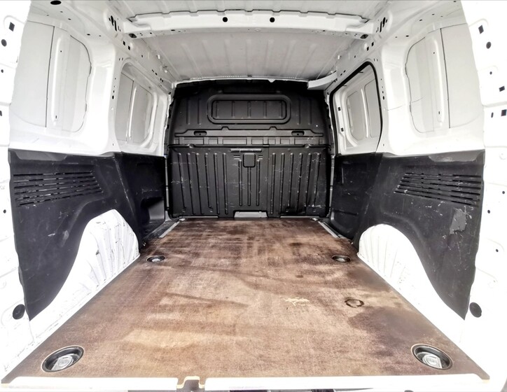 Toyota ProAce City 13