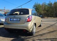 KIA Rio 6