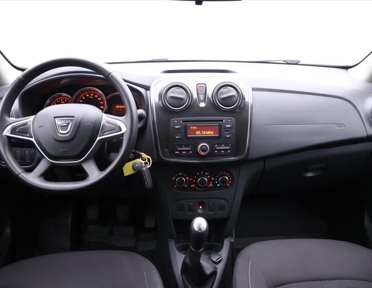 Dacia Sandero 27