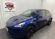 Tesla Model Y 2