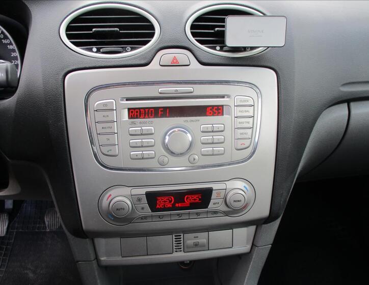 Ford Focus 13