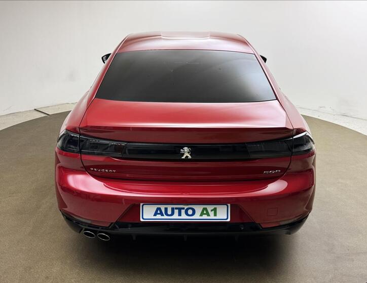 Peugeot 508 5
