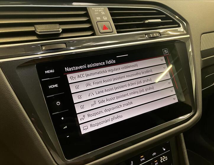 Volkswagen Tiguan 8