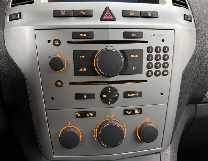 Opel Zafira 18