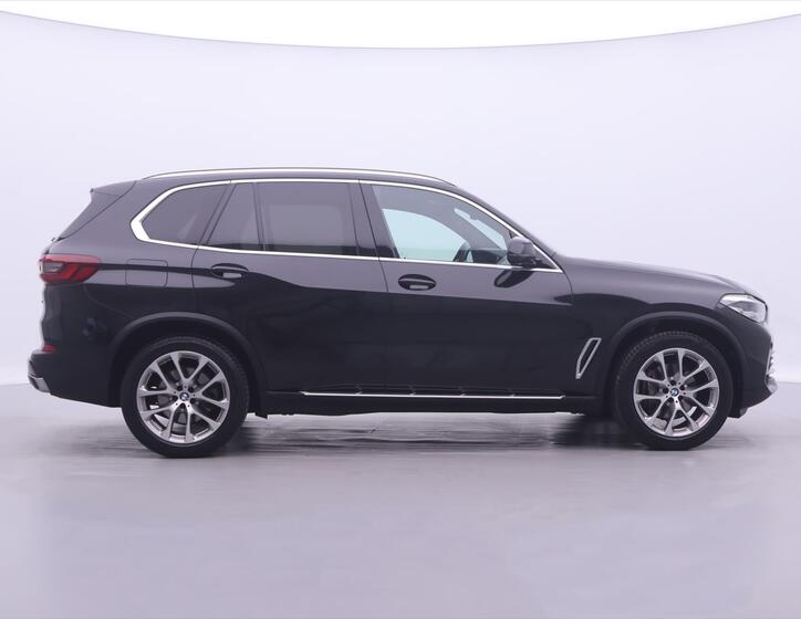 BMW X5 8