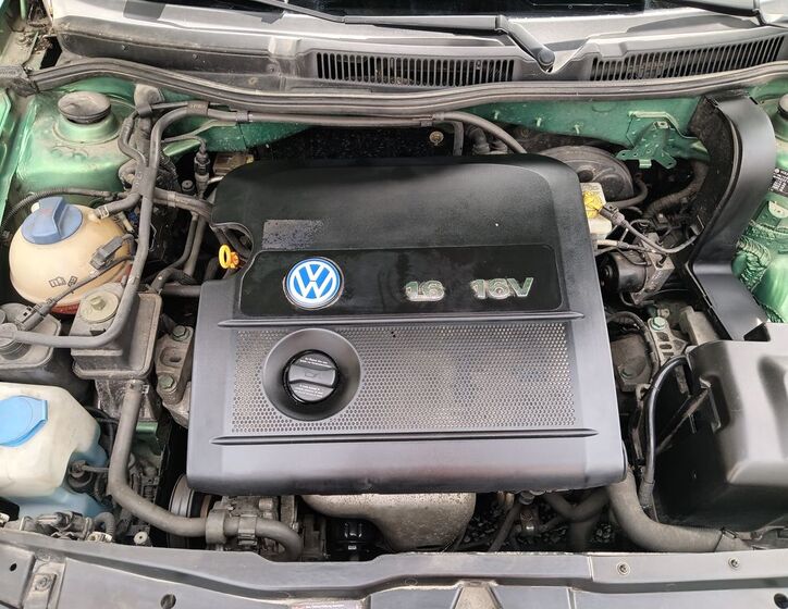 Volkswagen Golf 17