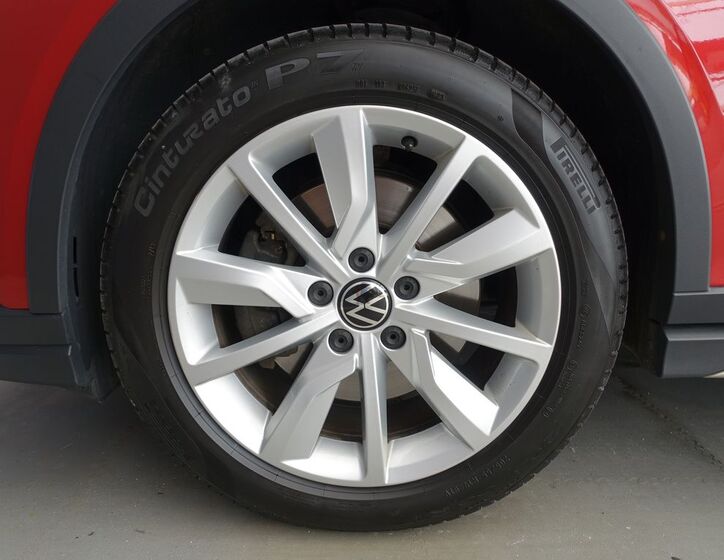 Volkswagen Golf 34