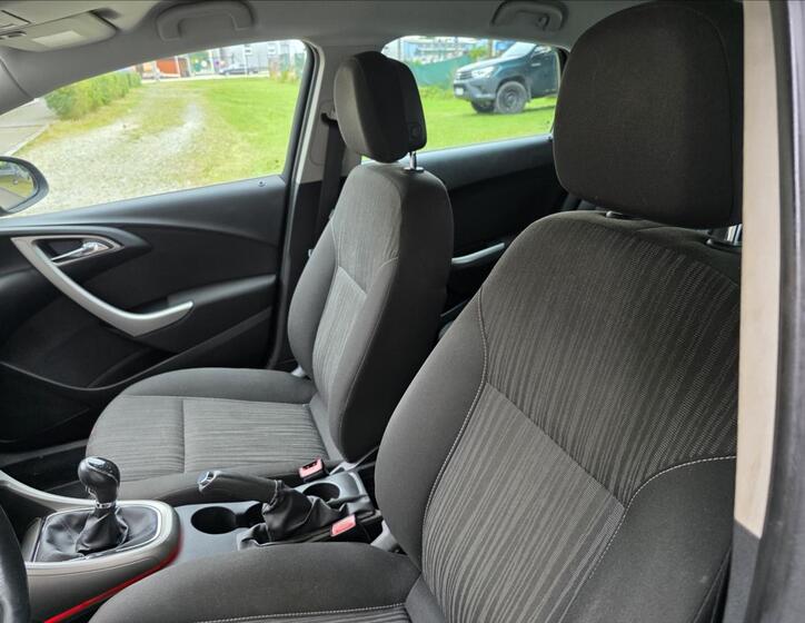 Opel Astra 10
