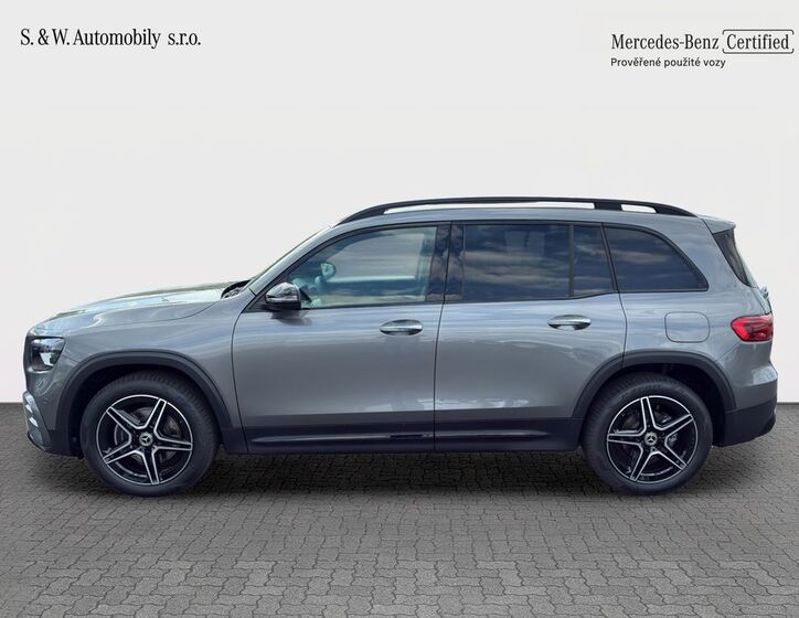 Mercedes-Benz GLB 13