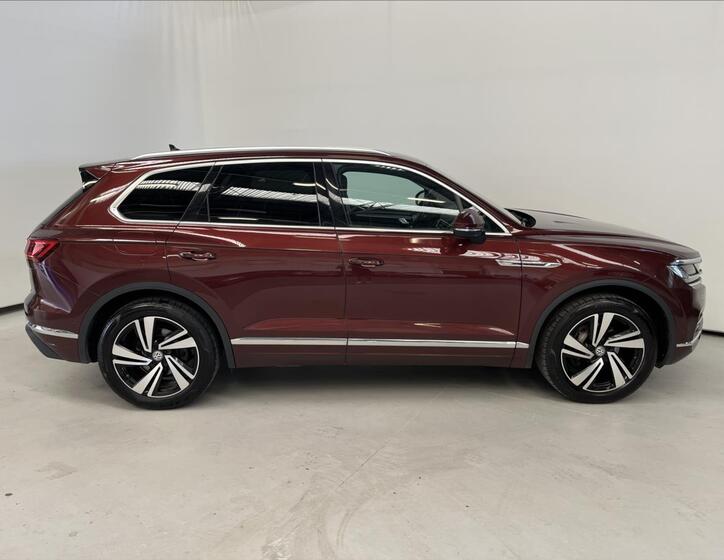 Volkswagen Touareg 3