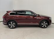 Volkswagen Touareg 3