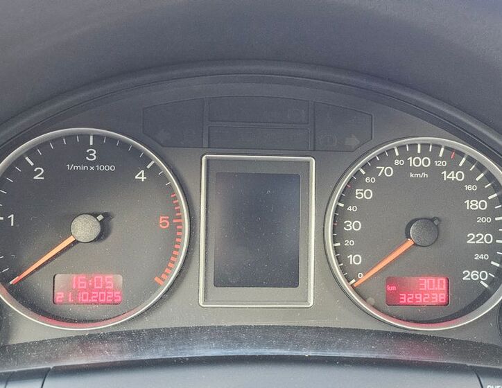 Audi A4 10