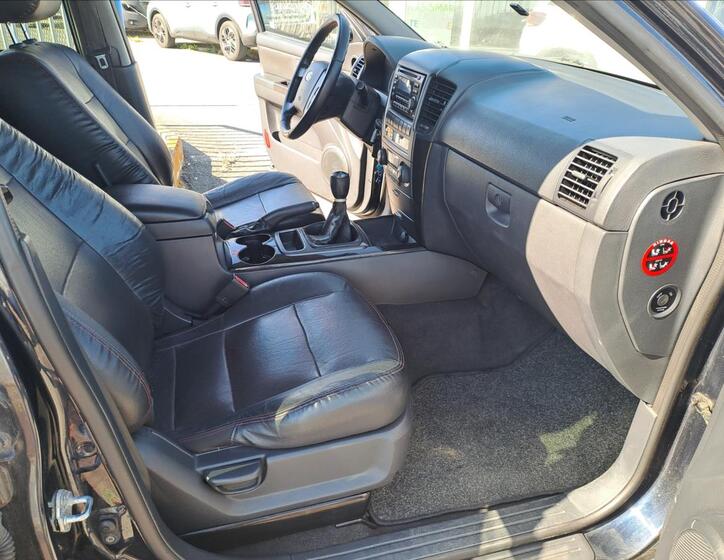 KIA Sorento 8