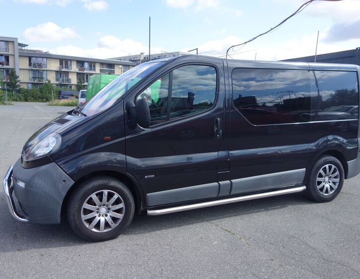 Opel Vivaro 2