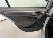 Volkswagen Golf 29
