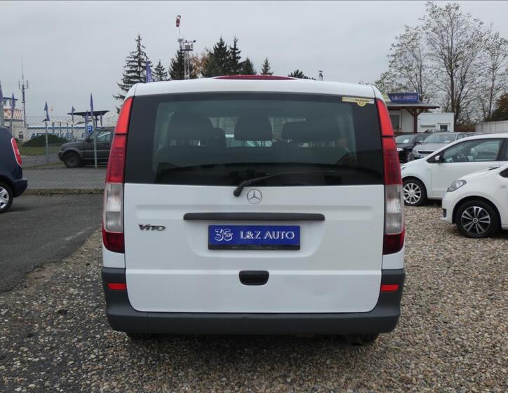 Mercedes-Benz Vito 5