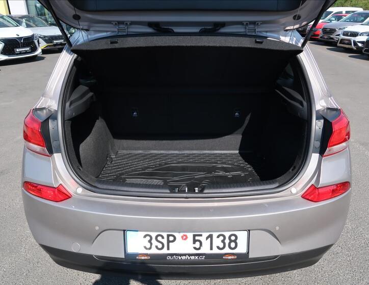 Hyundai i30 21