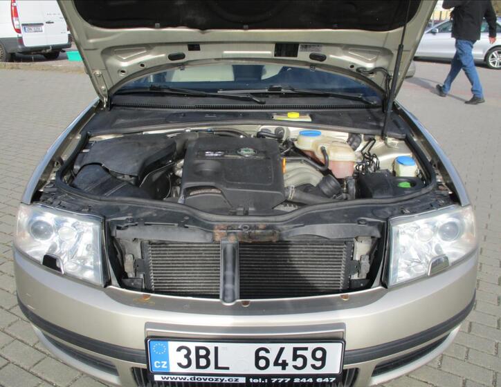 Škoda Superb 21