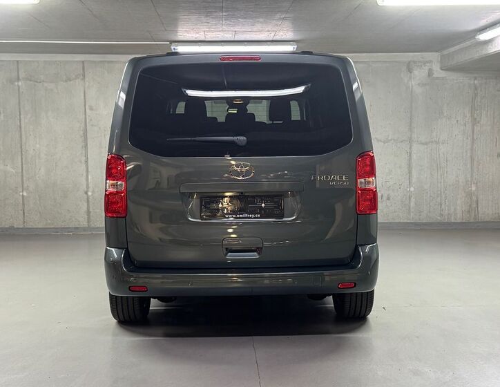 Toyota ProAce Verso 6