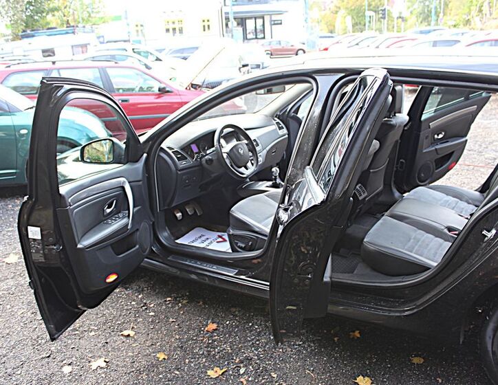 Renault Laguna 8