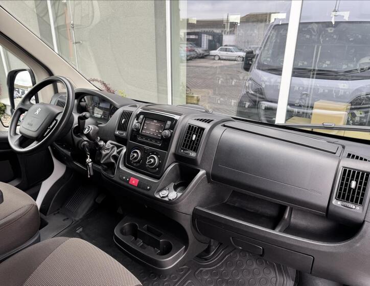 Peugeot Boxer 13
