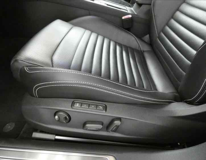 Volkswagen Passat 18