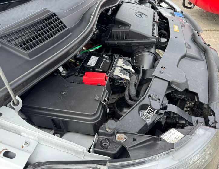 Mercedes-Benz Vito 24