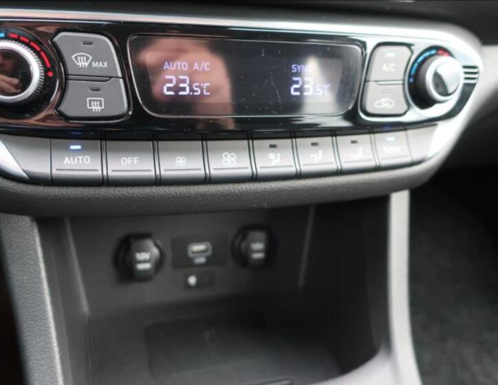 Hyundai i30 21