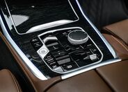 BMW X7 17