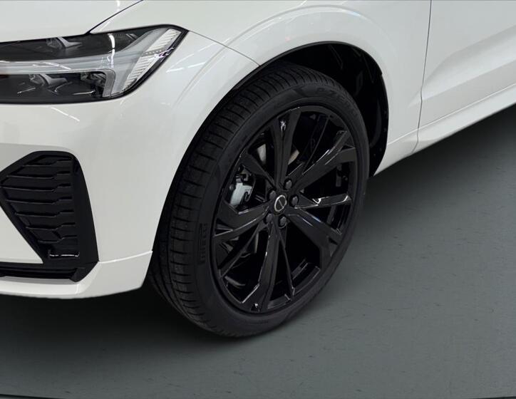 Volvo XC60 6