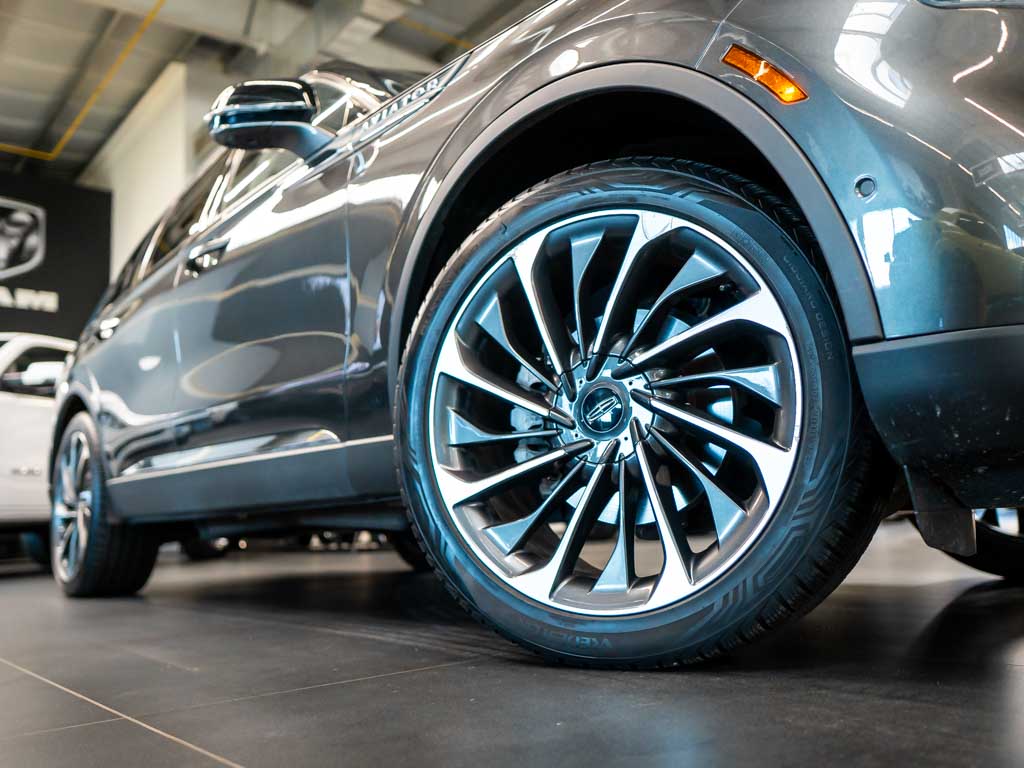 Lincoln Aviator