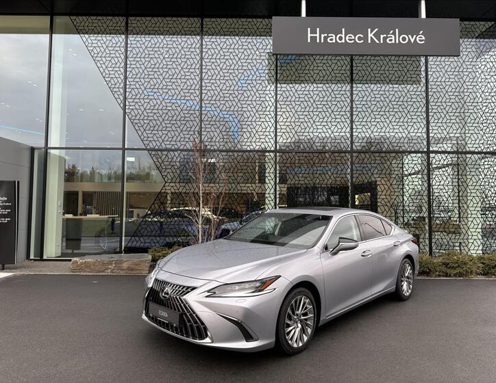 Lexus ES 300h 1