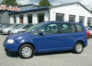 Volkswagen Touran 1