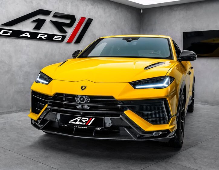 Lamborghini Urus 3