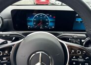 Mercedes-Benz CLA 9