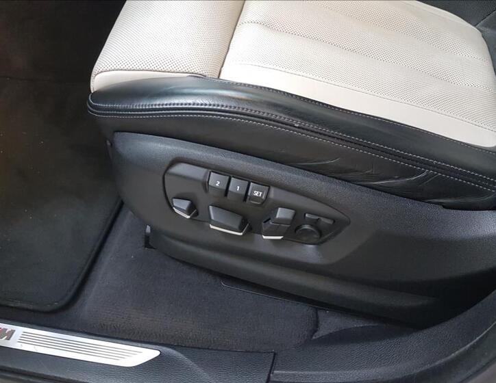 BMW X6 12