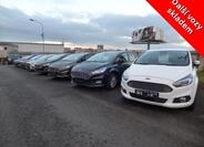 Ford S-MAX 9