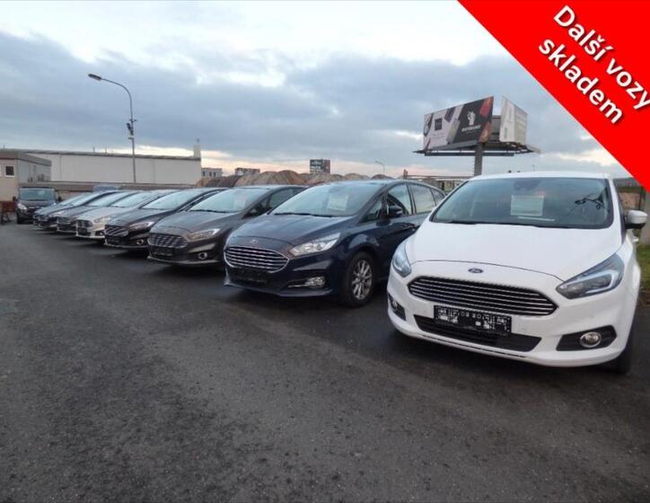 Ford S-MAX 9