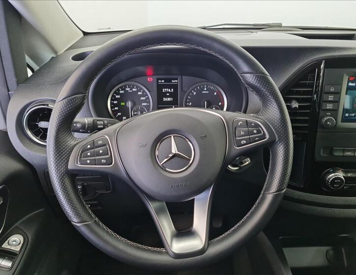Mercedes-Benz Vito 10