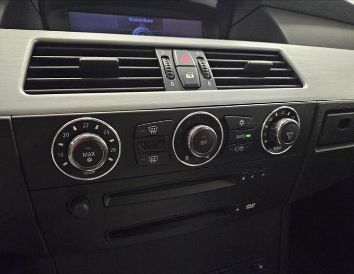 BMW M5 26