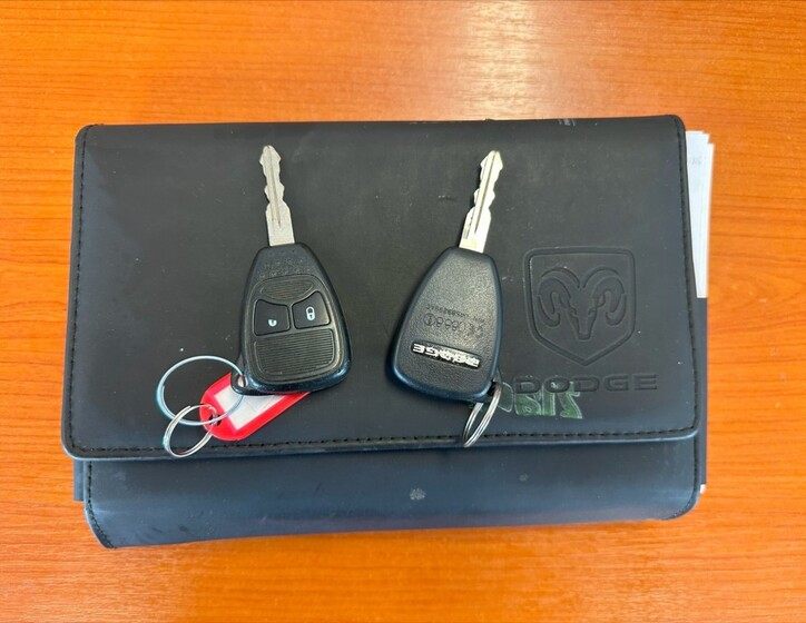 Dodge Caliber 35
