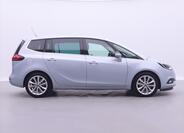 Opel Zafira 8