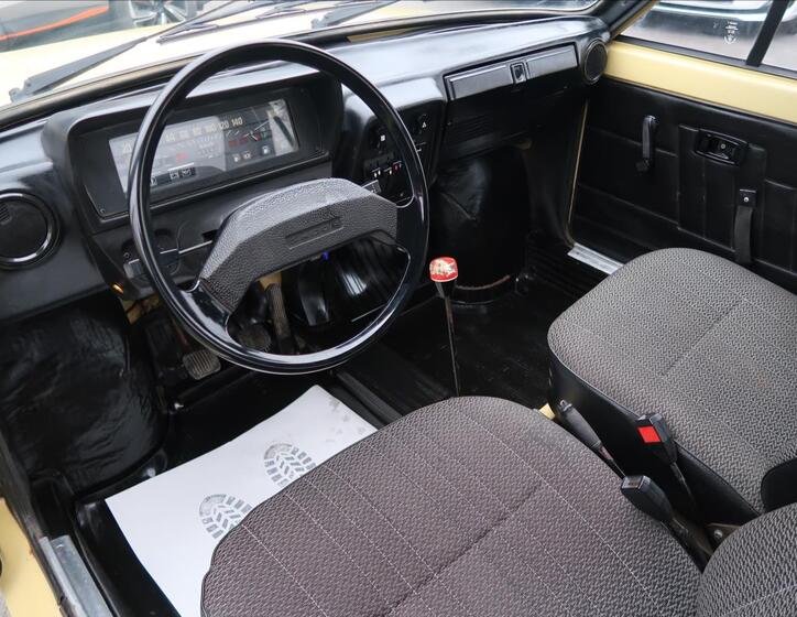 Škoda 105 9