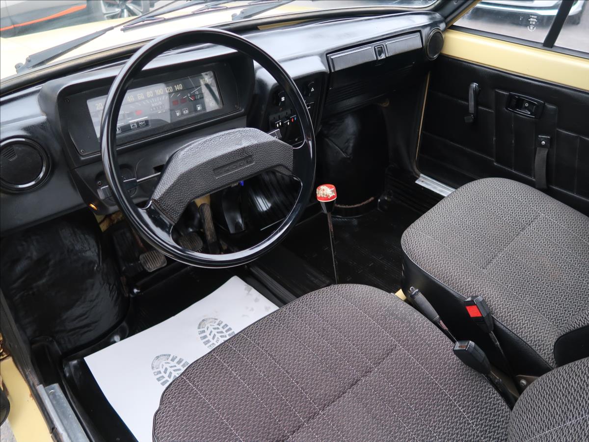 Škoda 105