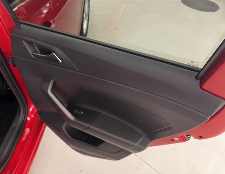 Volkswagen Polo 22