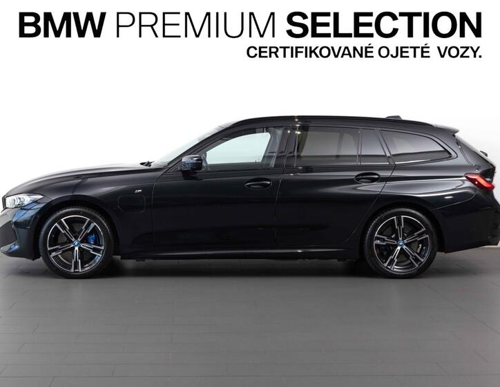 BMW Řada 3 2
