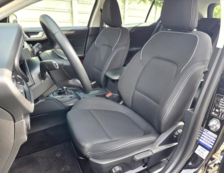 Ford Focus 8