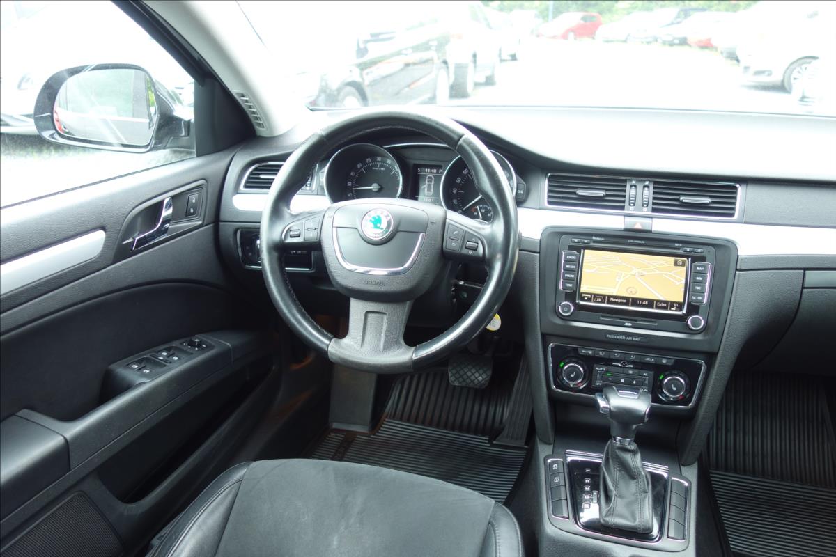 Škoda Superb