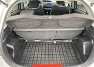 Toyota Yaris 32